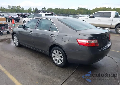 2007 Toyota Camry Xle z USA, uszkodzony, nr VIN JTNBE46K273093358
